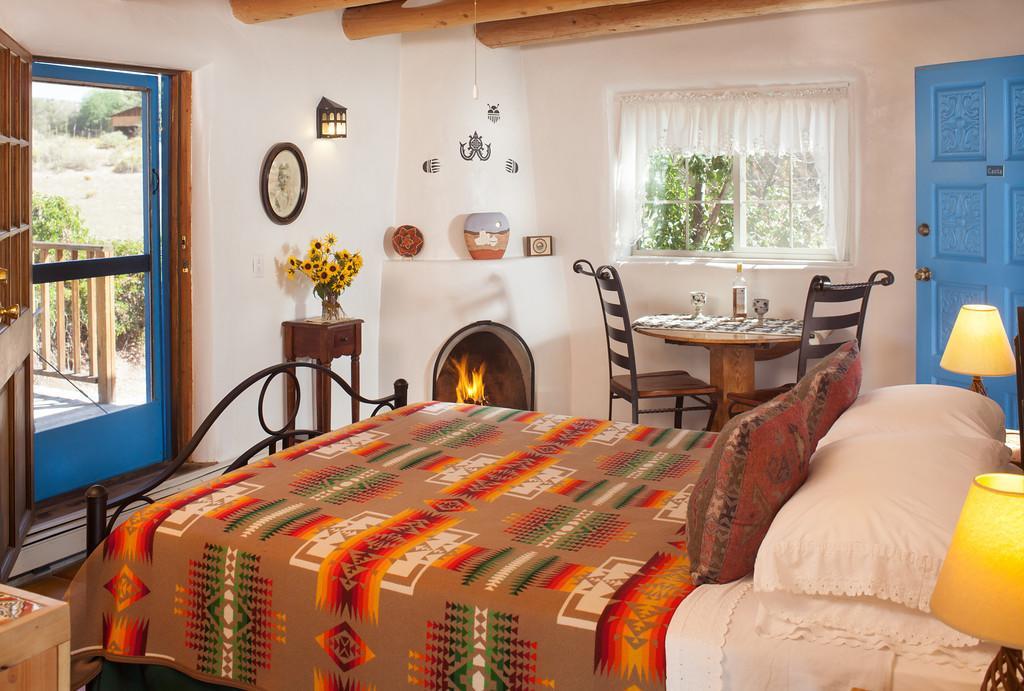 Casa Escondida 3*
